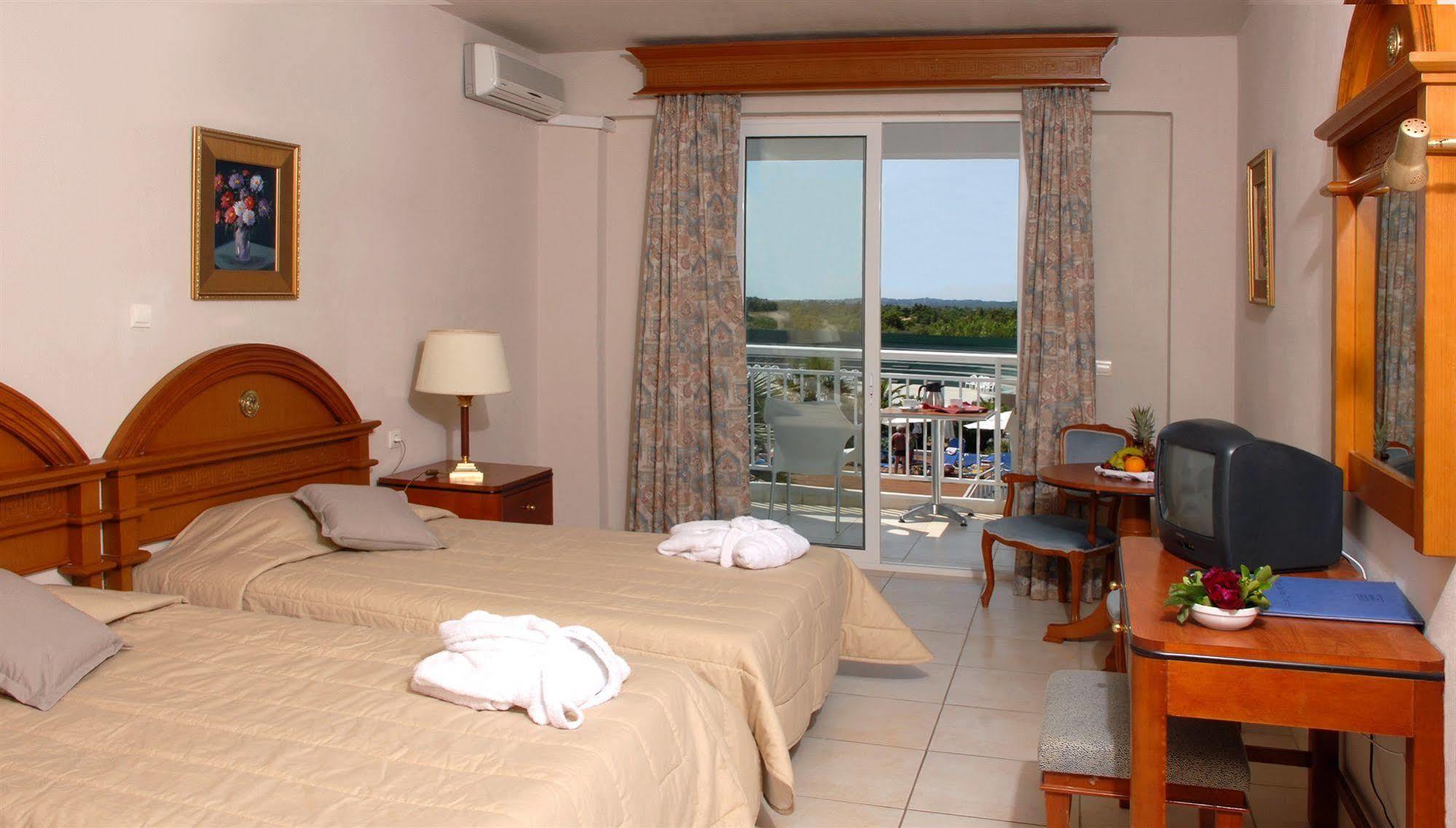 Labranda Sandy 4*